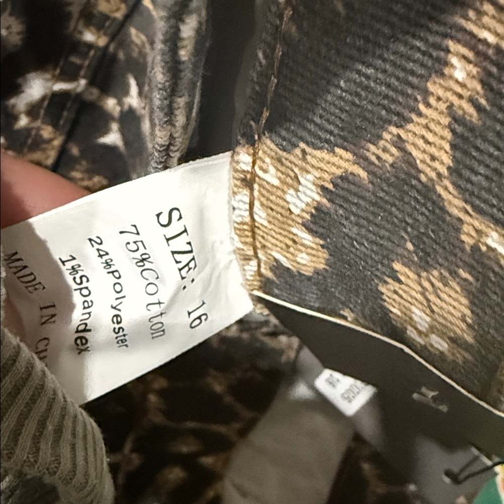 Nwt KDF Flare Leopard Print Denim Stretch Pockets 16 - Picture 5 of 6
